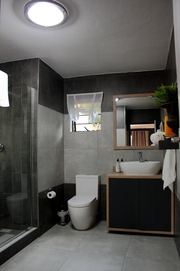 Koru Guesthouse Pretoria Ngoại thất bức ảnh